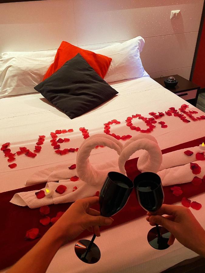 Chroma Exy - Chroma Italy Hotel Luaran gambar